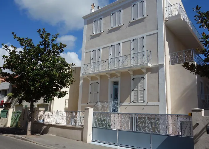 Appartement Port De Sanary