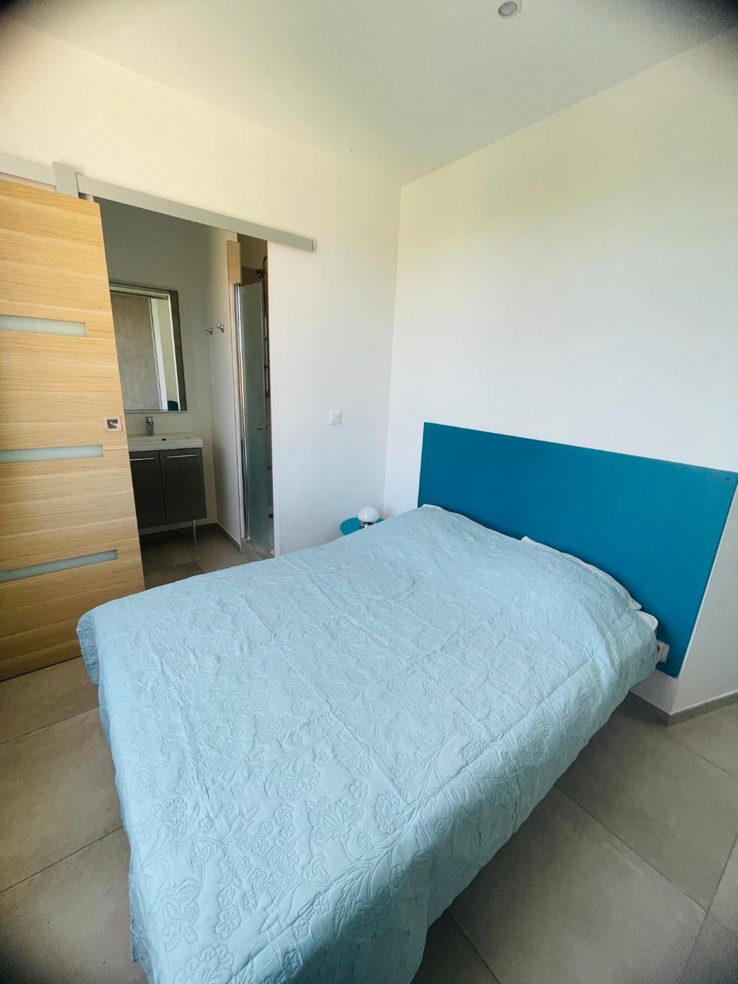 Port De Apartment