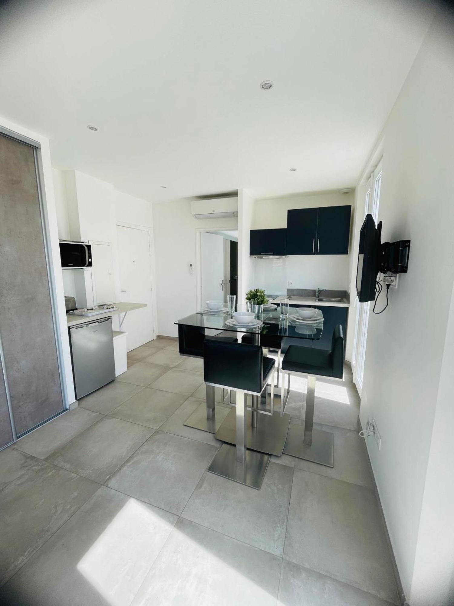 Port De Apartamento *